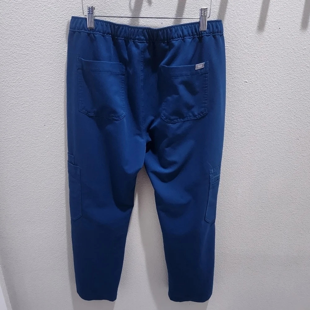 FIGS Men Scrub Cairo Cargo Pants Dark Teal Sz M/S Technical Collection TM3001S